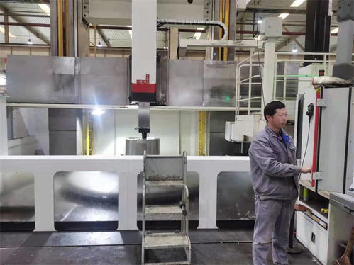 只爭朝夕開新局丨重慶水泵廠耐火材料制造訂單激增，虎力全開忙生產(chǎn)